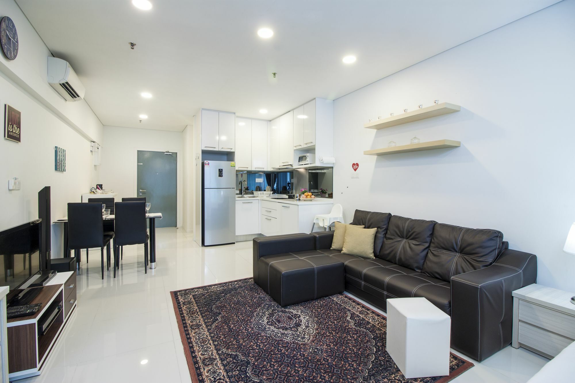 Summer Suites By Plush Kuala Lumpur Exterior photo